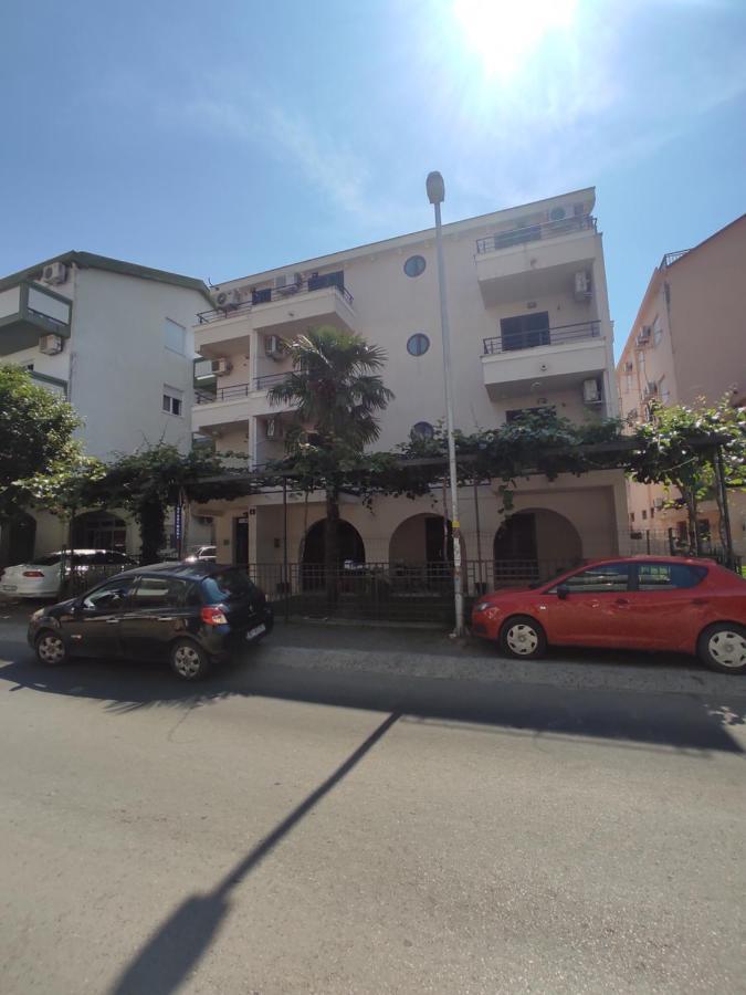 Apartments Mare Будва Экстерьер фото