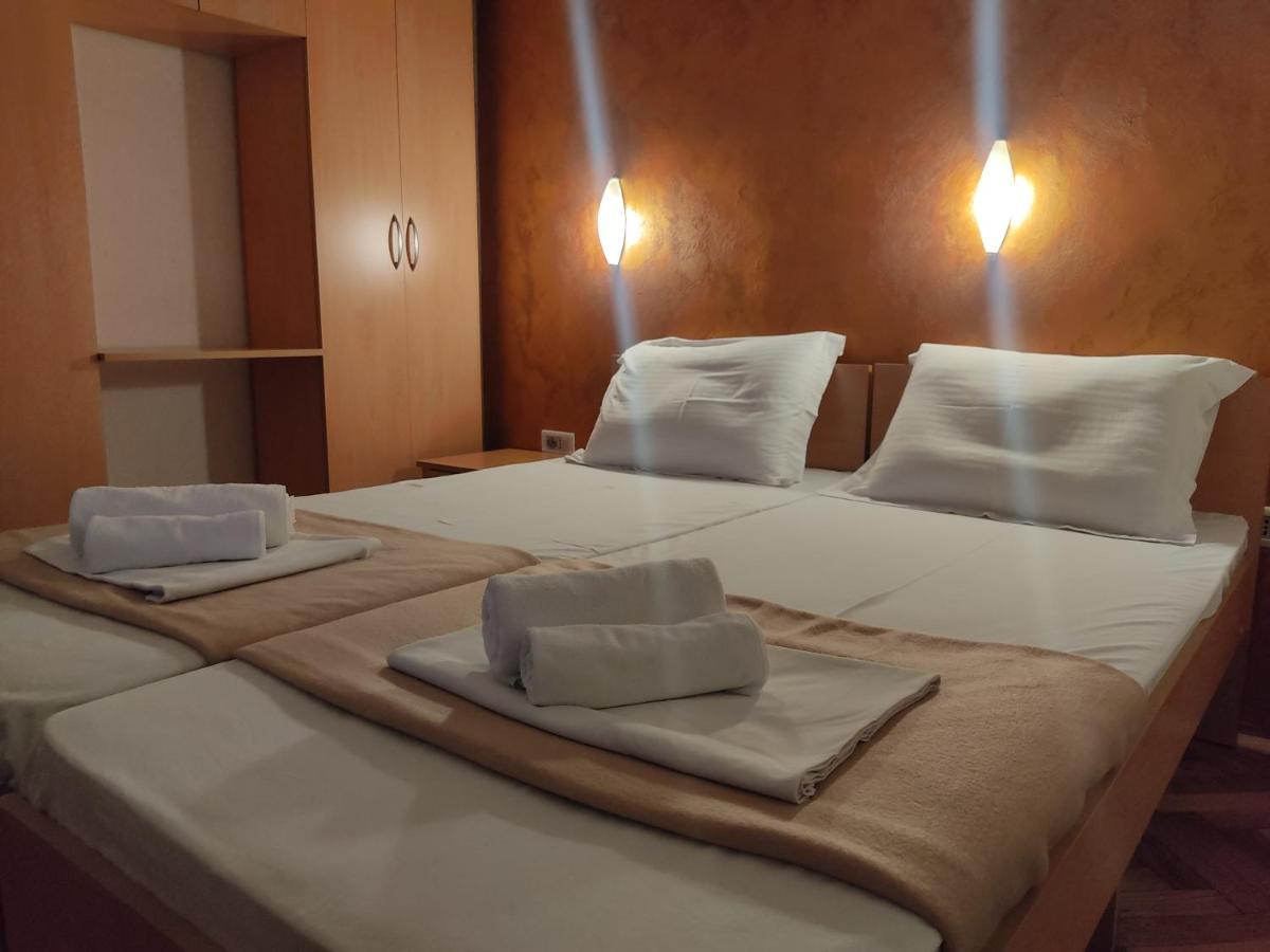 Apartments Mare Будва Экстерьер фото