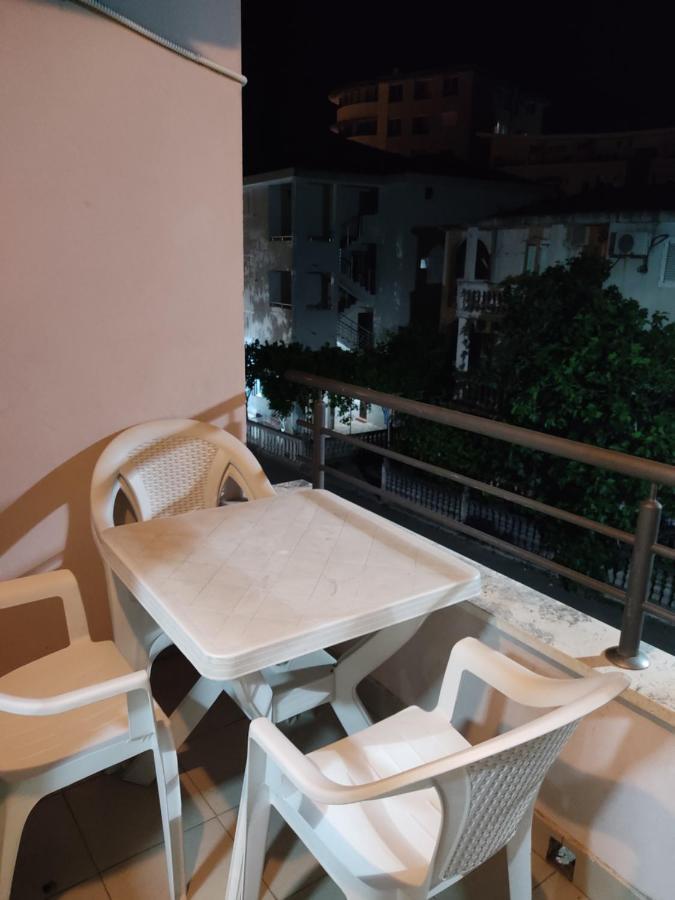 Apartments Mare Будва Экстерьер фото