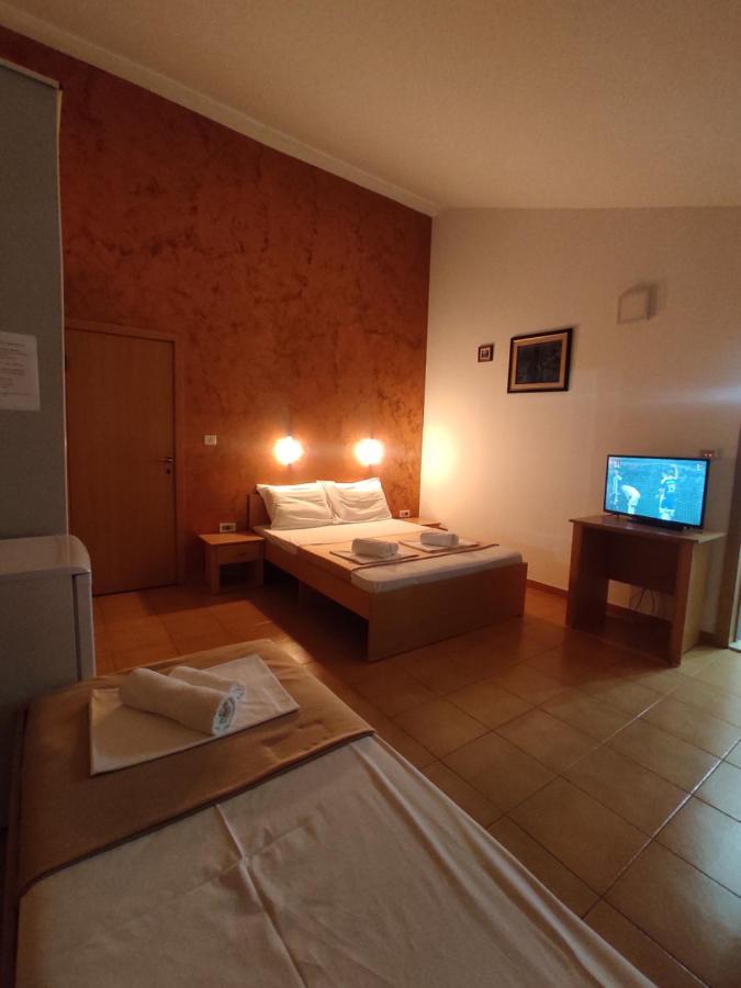 Apartments Mare Будва Экстерьер фото