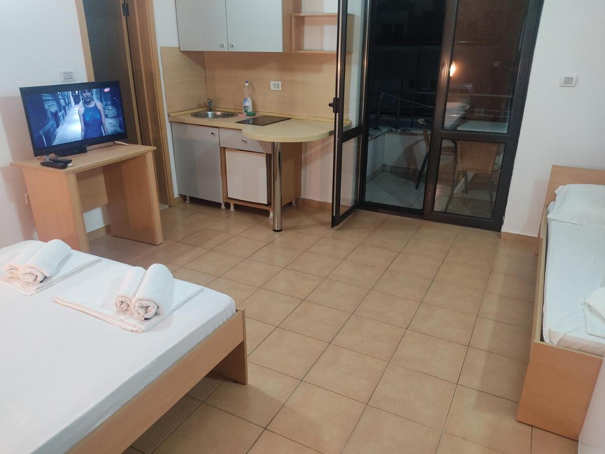 Apartments Mare Будва Экстерьер фото