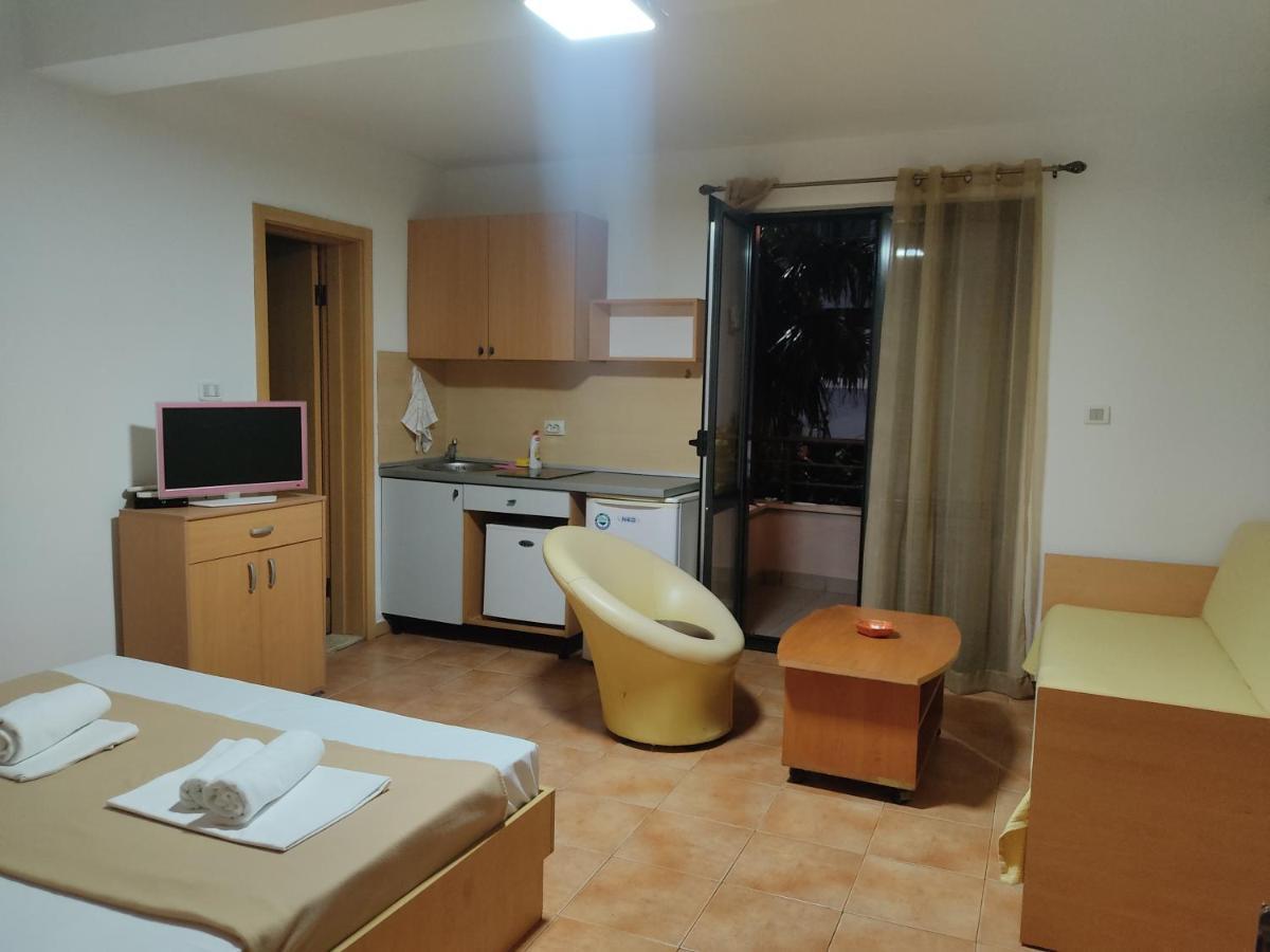 Apartments Mare Будва Экстерьер фото