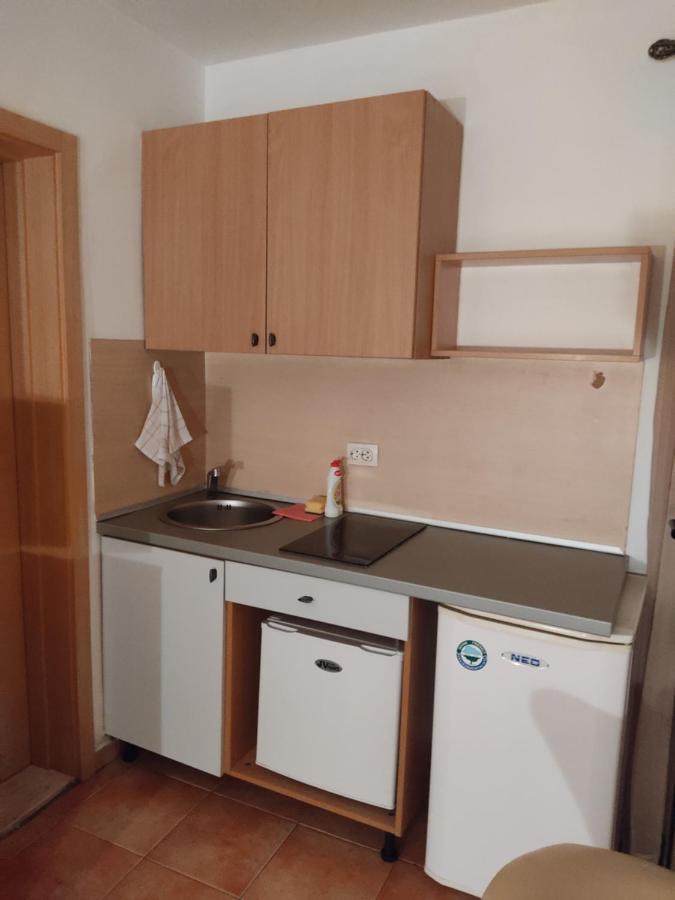 Apartments Mare Будва Экстерьер фото